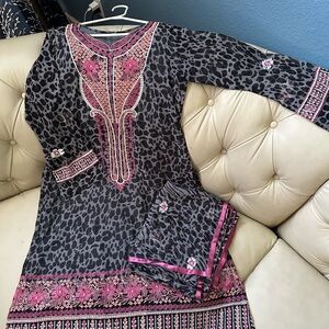 PAKISTANI INDIAN CUSTOM MADE SHIRT AND DUPATTA!!!